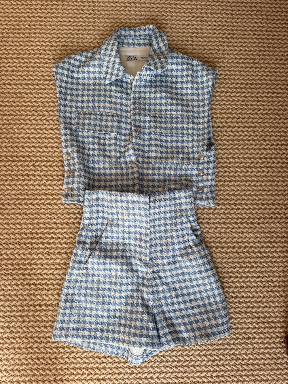 ZARA Light Blue and White Houndstooth High-Waist Shorts Set